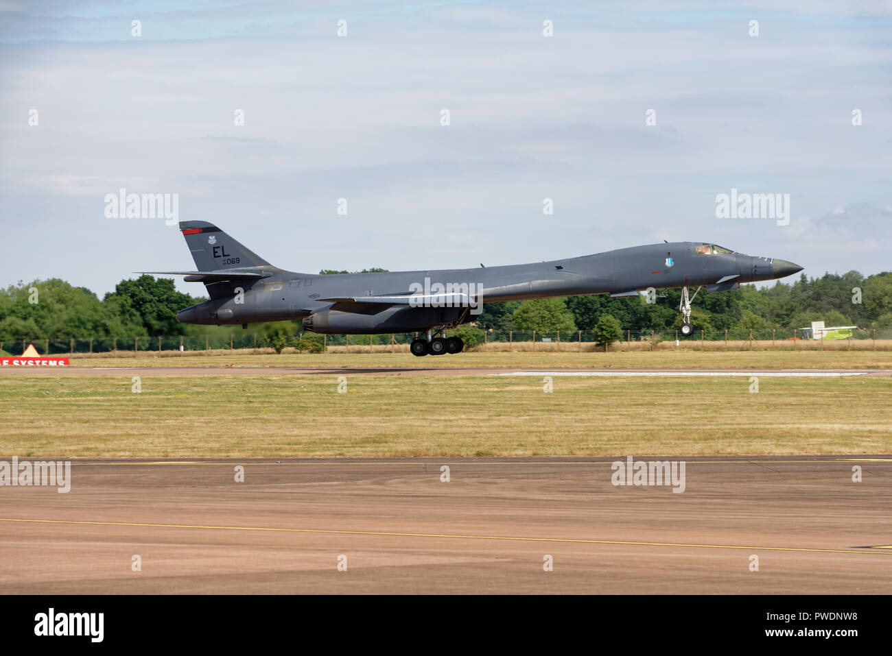 Rockwell B-1B Lancer Military Strategic Bomber arrives at RAF Fairford airbase in the English Cotswolds to participate at the RIAT Stock Photo