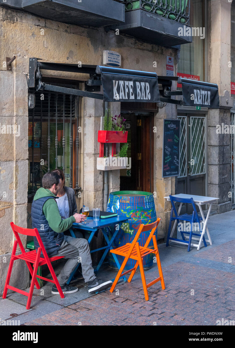bar gay casco viejo bilbao
