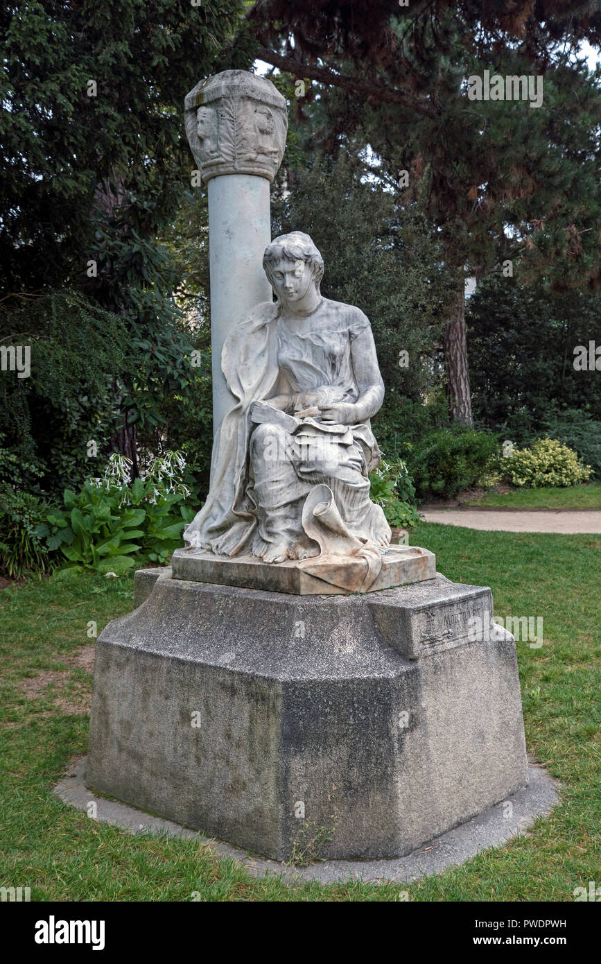 Memorial to Louis Laurent Gabriel de Mortillet, French archeologist and anthropologist, at the Arènes de Lutèce in Paris. Sculpted by Alfred La Penne. Stock Photo