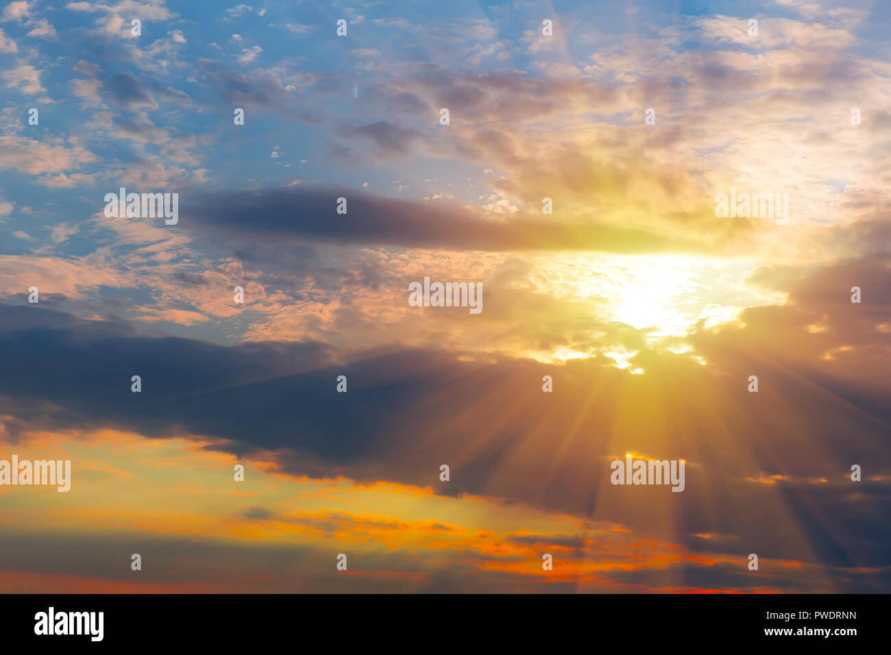 Cloudy sky backgrounds hi-res stock photography and images - Alamy