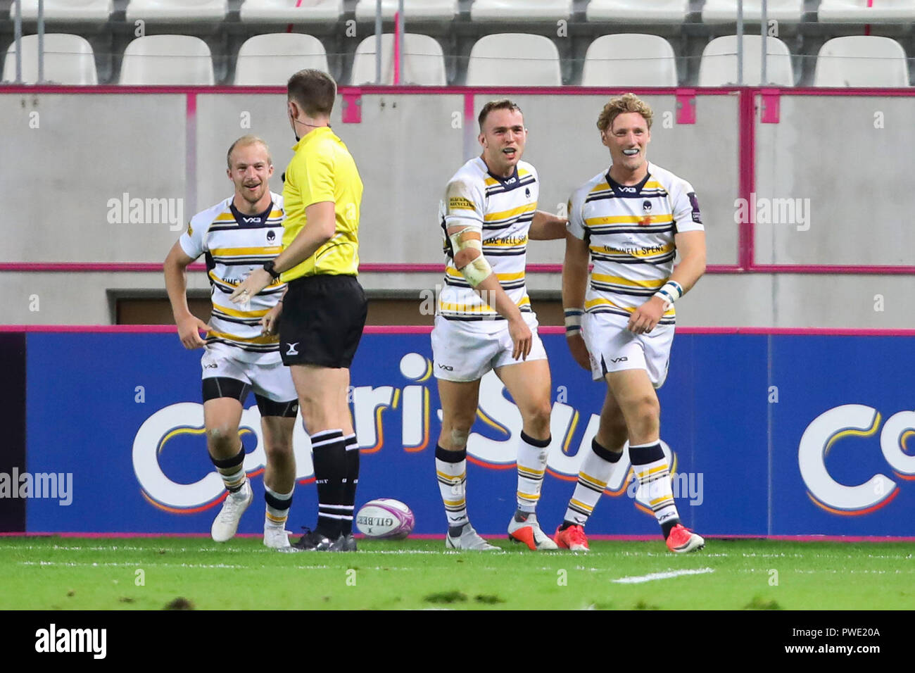 Paris, France. 13th Oct, 2018. European Challenge Rugby Union Stade Francais versus Worcester; Tom Howe (Worcester) celebrates scoring his try Credit: Action Plus Sports/Alamy Live News Stock Photo