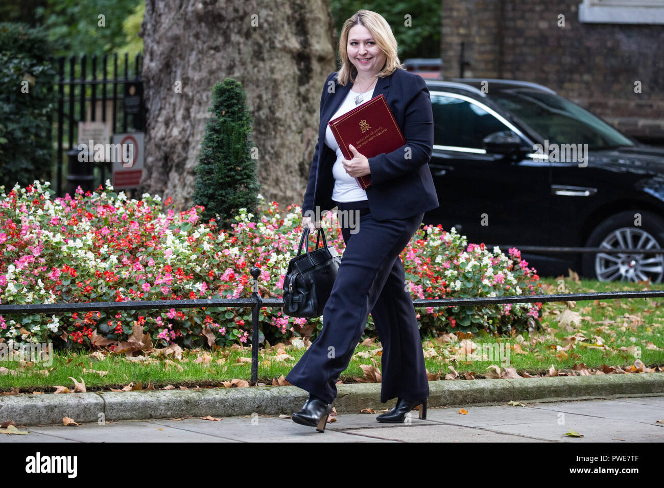 London, UK. 16th October, 2018. Karen Bradley MP, Secretary of State for Northern Ireland, arrives at 10 Downing Street for a Cabinet meeting during which Prime Minister Theresa May is expected to seek Cabinet support for asking EU leaders to drop their Irish backstop proposal at a European dinner the following evening. Credit: Mark Kerrison/Alamy Live News Stock Photo