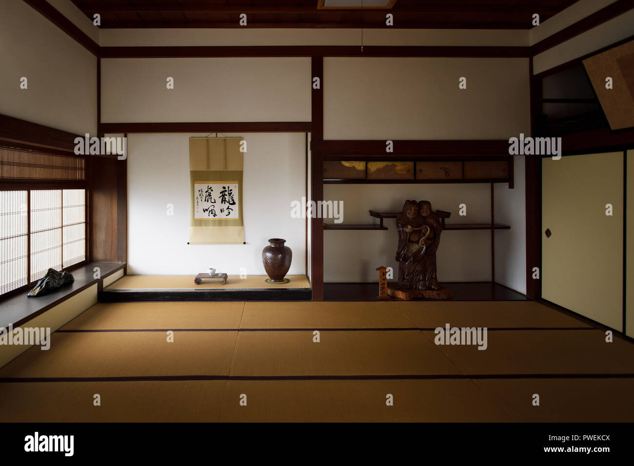 مزراب قاعدة التمثال وبالتالي could tatami mat be layed in the japanese  tokonoma - marthaclaytonlinguist.com