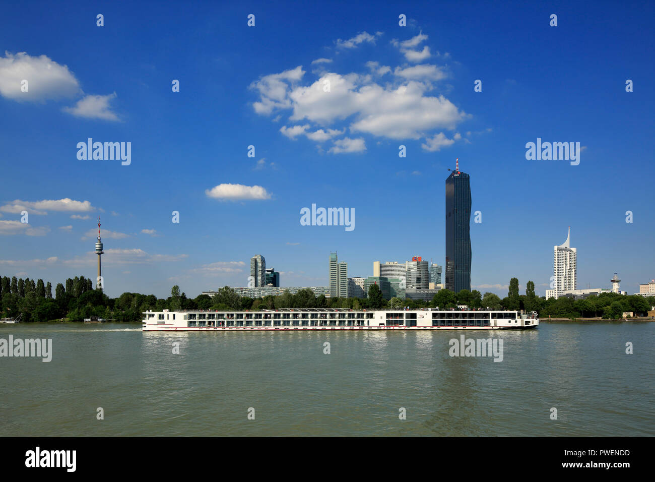 Austria, AVienna, Danube, Federal Capital, skyline of the Donau City