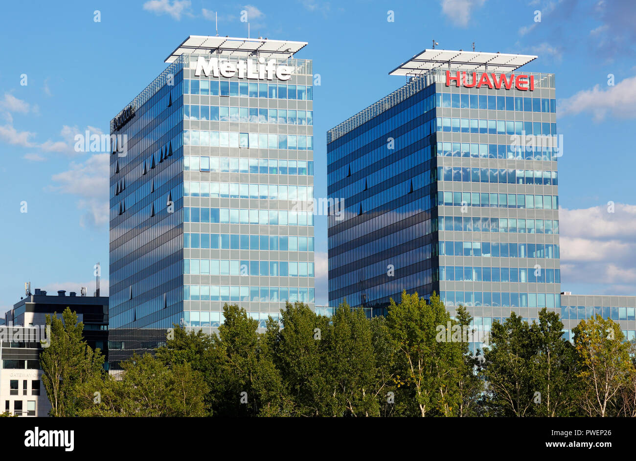 https www alamy com hungary central hungary budapest danube capital city duna tower office building highrise lettering and logo of metlife metropolitan life insurance company insurer insurance company seat of the parent corporation is in the usa lettering and logo of huawei equipment supplier of telecommunications techniques and products seat of the parent corporation is in china economy trade unesco world heritage site image222215454 html