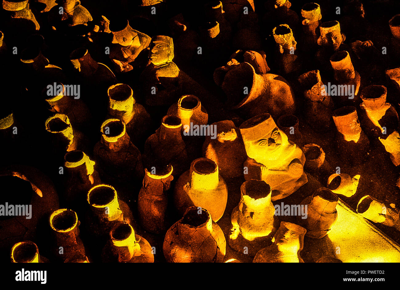 Perù Lambayeque -  Museo Tumbas Reales de Sipán -Terracotta pots Stock Photo