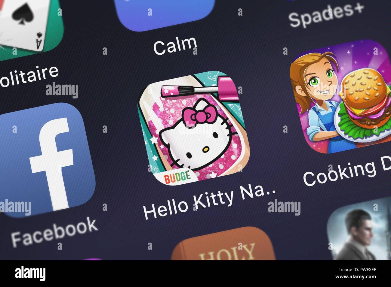 Hello kitty nail salon hi-res stock photography and images - Alamy Hello kitty nail salon hi-res stock photography and images - Alamy