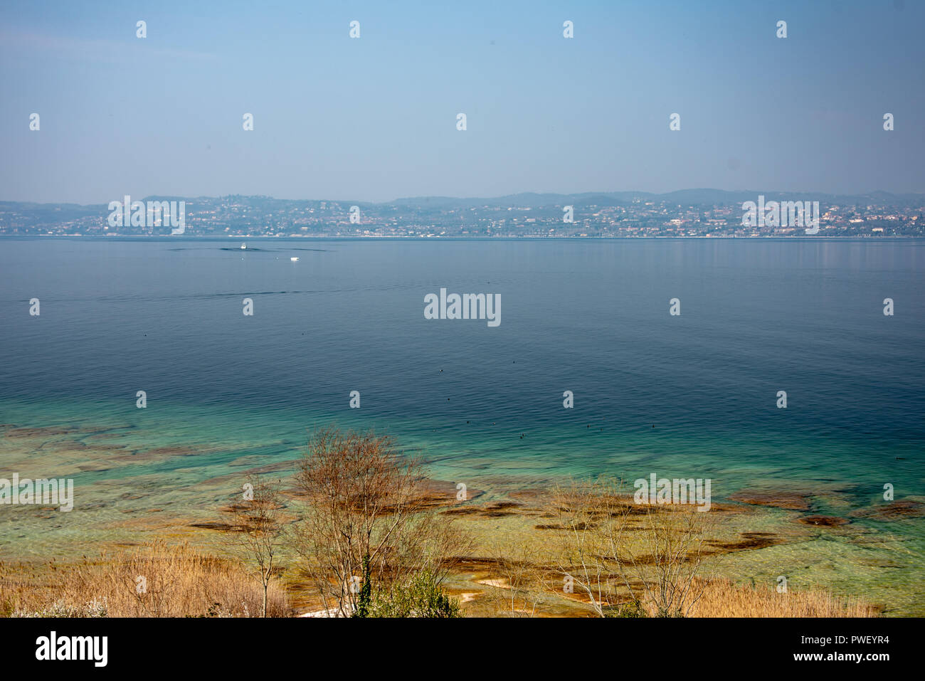 Garda Italia Hi-res Stock Photography And Images - Alamy