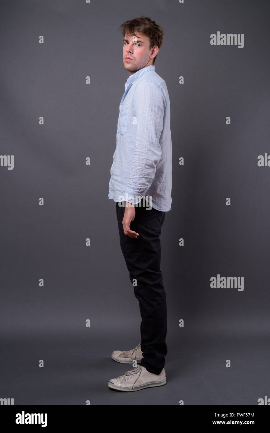 People studio full body hi-res stock photography and images - Alamy