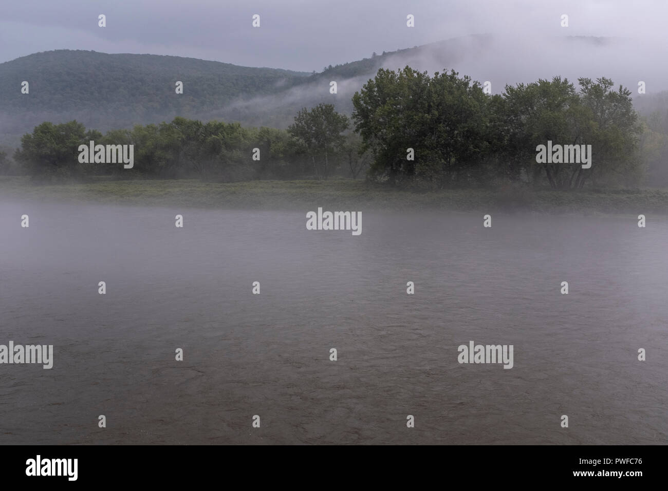 fog on the Delaware River (facing New York State from Pennsylvania) Stock Photo