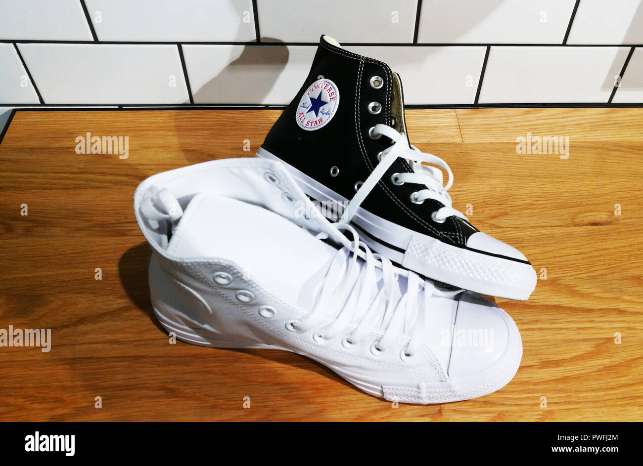 Converse all stars hi-res stock photography and images - Alamy