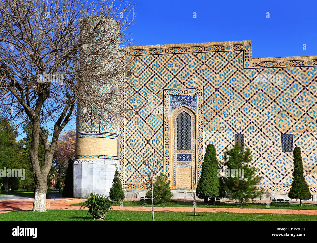 Old central asian city Popular asian bands boa