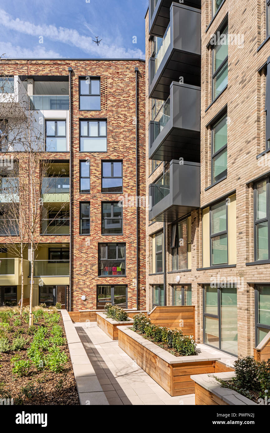 Parkside, Heathside and Lethbridge Estate in Lewisham Stock Photo Alamy