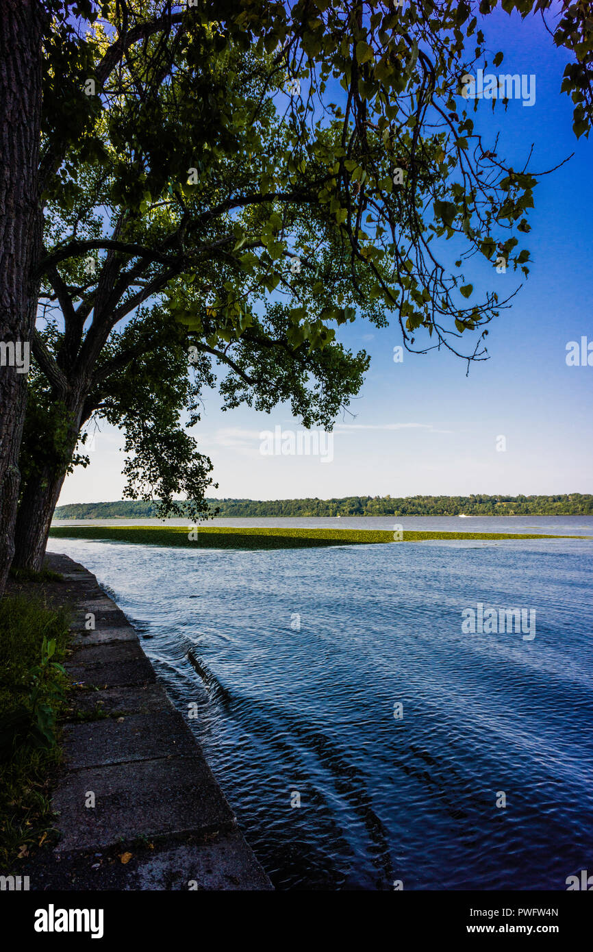 Esopus lighthouse hires stock photography and images Alamy