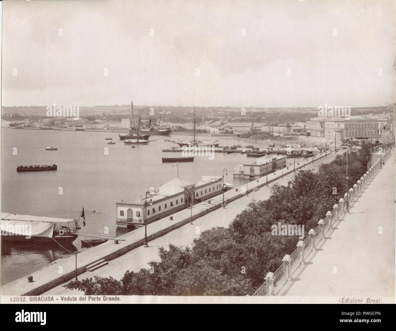 Porto Grande Siracusa High Resolution Stock Photography And Images Alamy