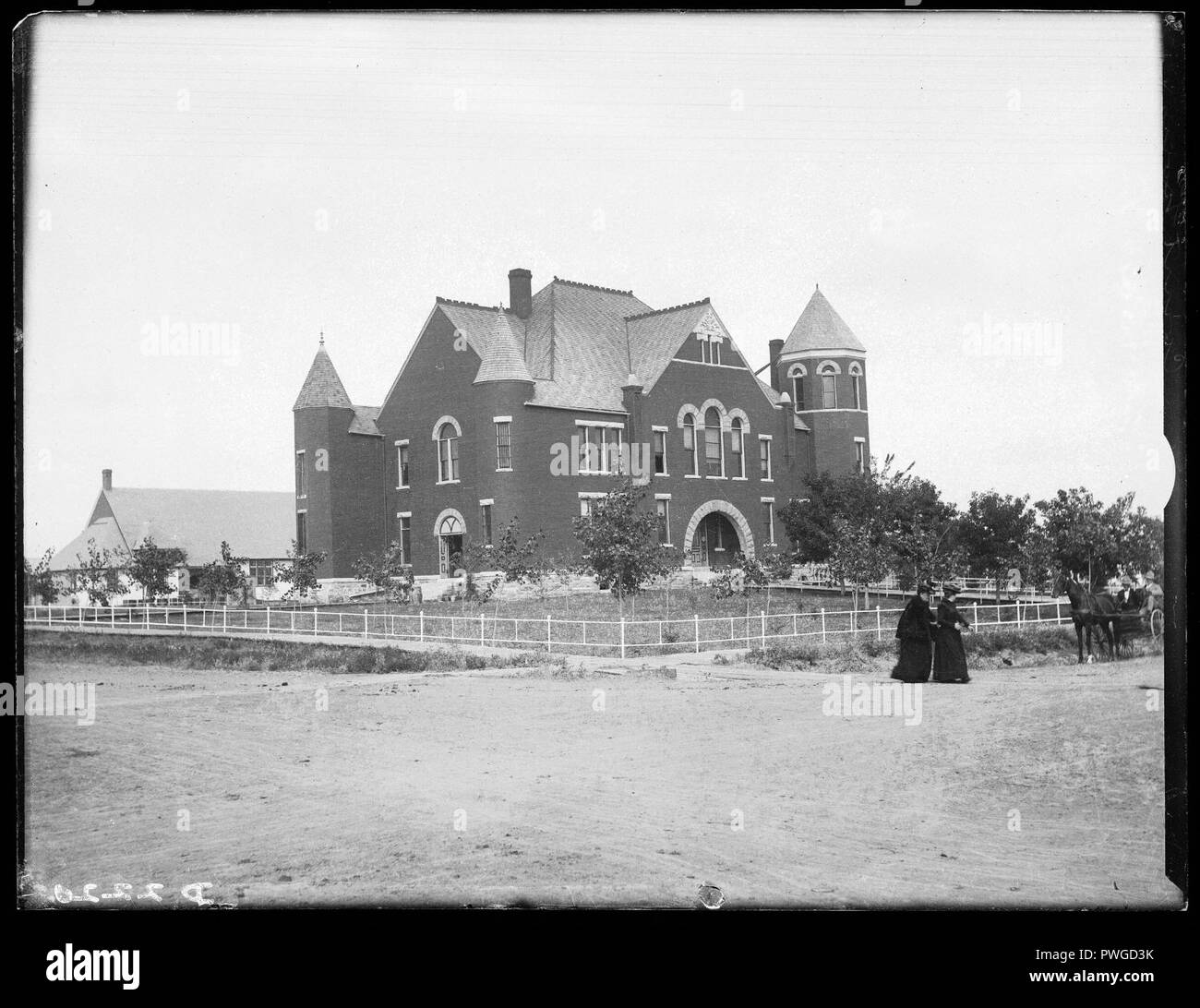 Broken Bow Courthouse ca.1900 Stock Photo Alamy