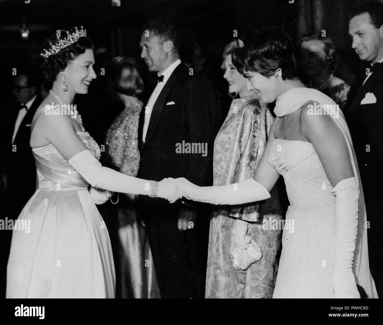 regina elisabetta II, irene papas, anthony quayle, 1961 Stock Photo