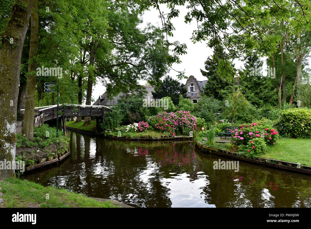 An enchanting bridge at Giethoorn Stock Photo