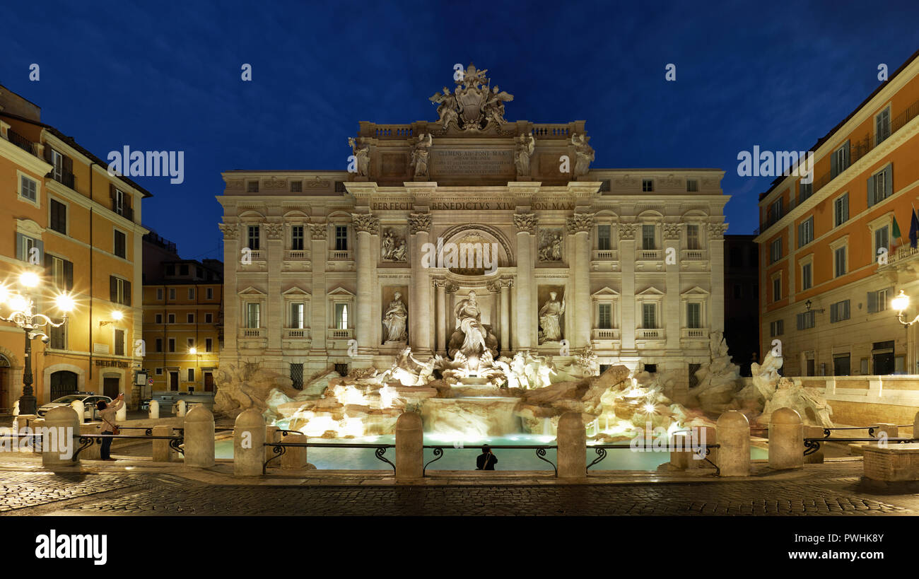 Fontana di Trevi Stock Photo
