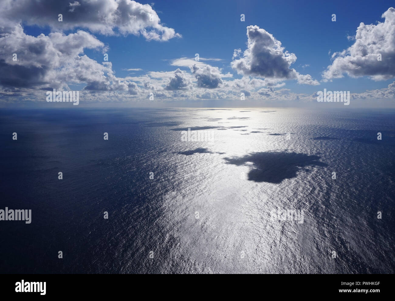 Sea and blue sky Stock Photo - Alamy
