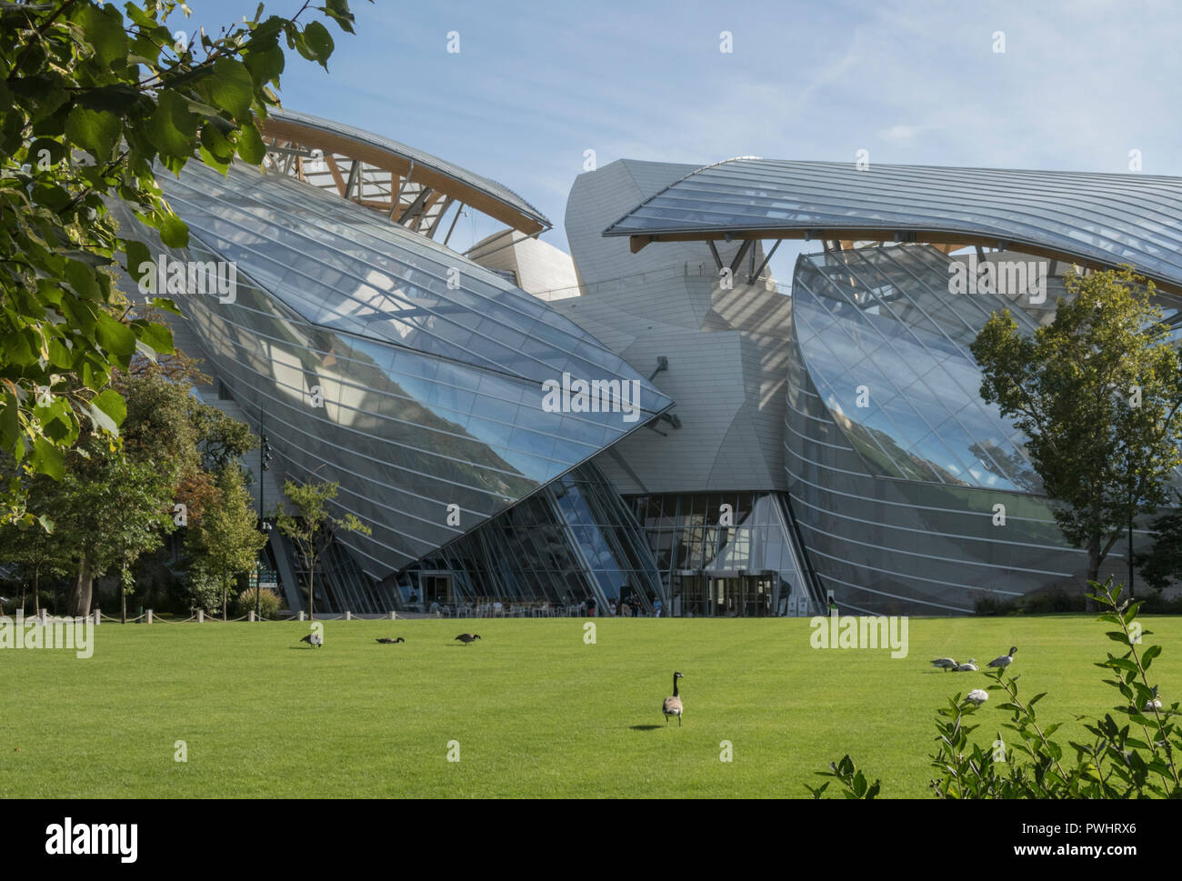 This sensational Frank Gehry building in the Bois de Boulogne, Paris, houses complex of art galleries for the Louis Vuitton in France Stock Photo - Alamy