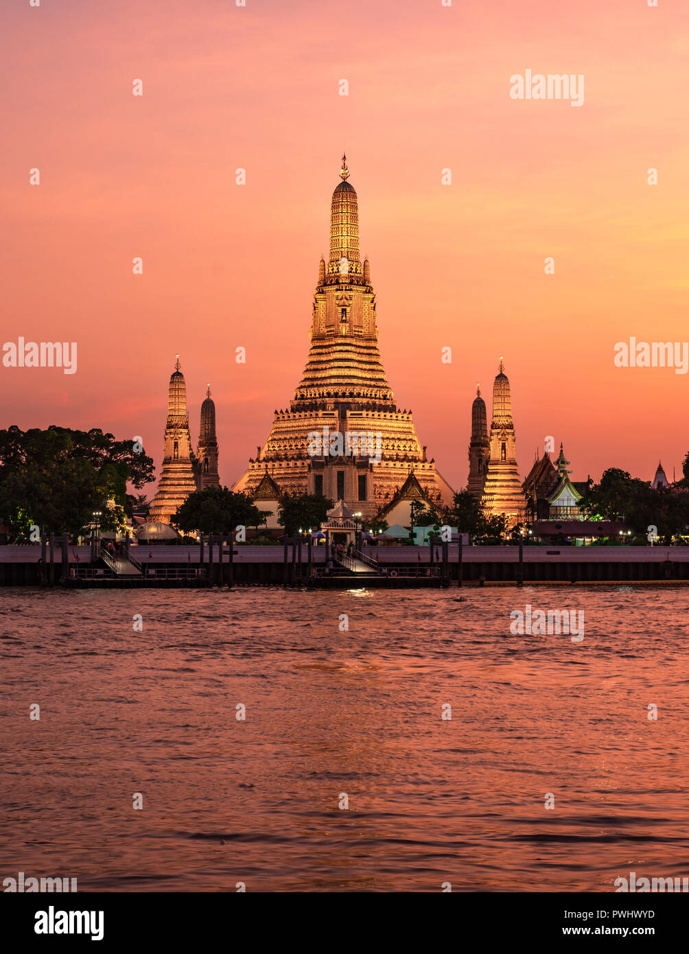 Wat Arun Temple at sunset  twilight with floating lanterns in bangkok,Thailand. Stock Photo