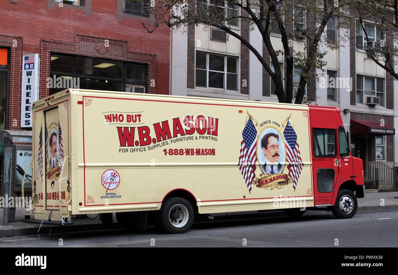 W b mason delivery truck hi-res stock photography and images - Alamy
