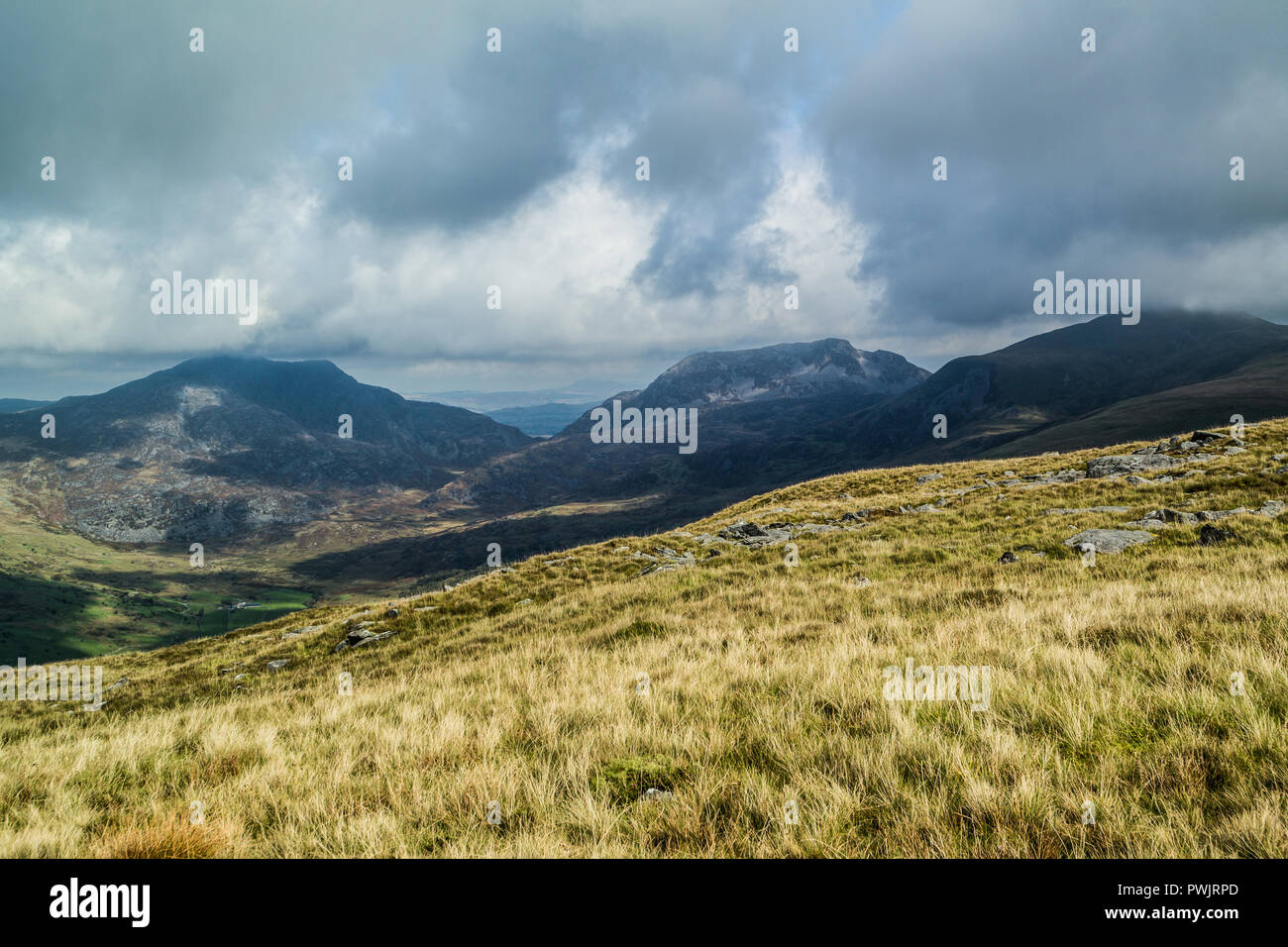 Moelfre mountains gwynedd hi-res stock photography and images - Alamy