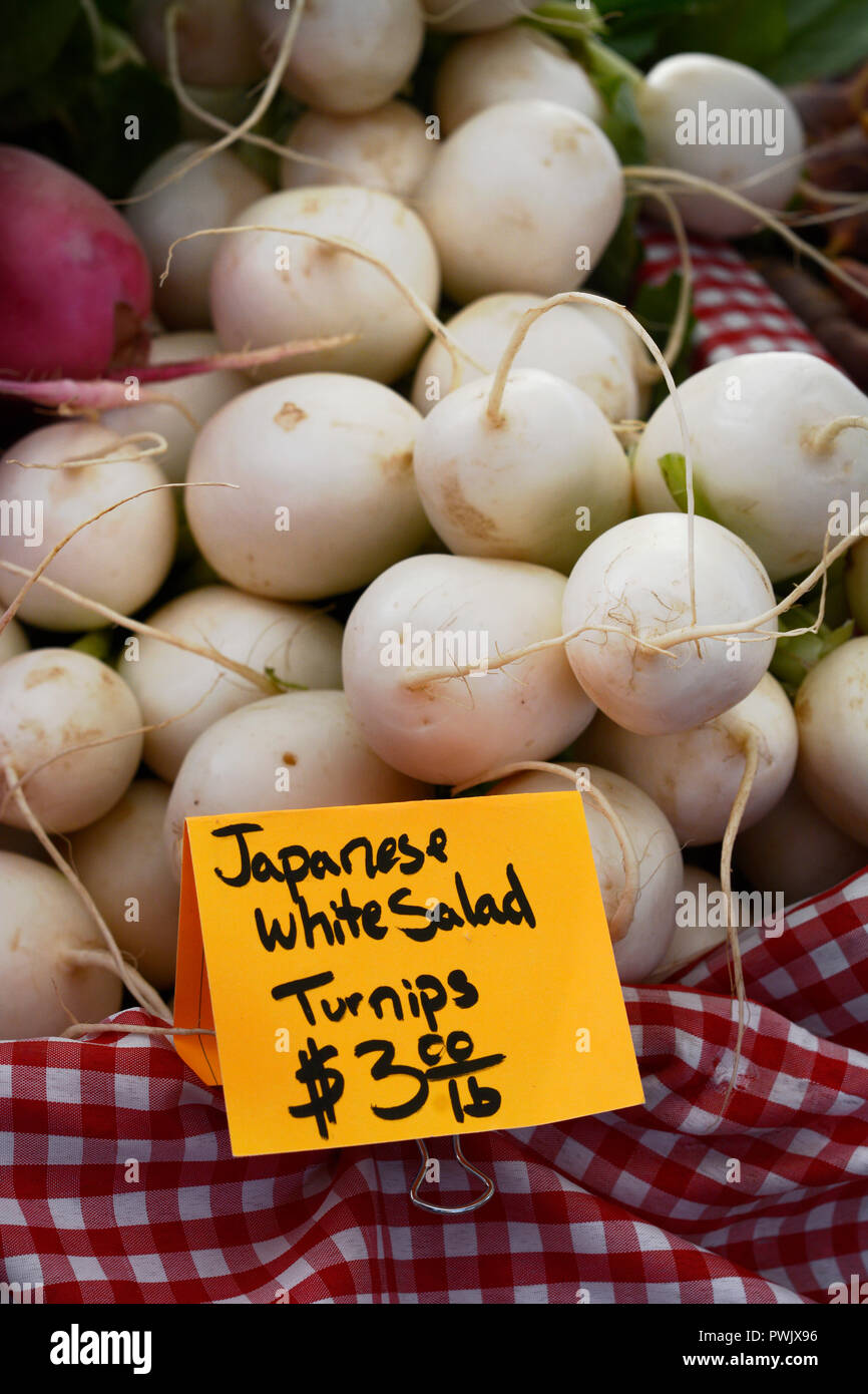 Turnip farmers hi-res stock photography and images - Alamy