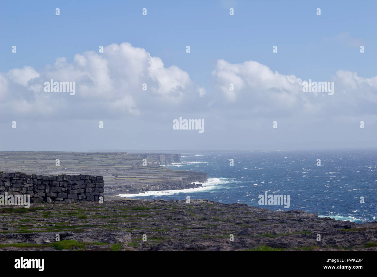 Inside dun aonghasa hi-res stock photography and images - Alamy