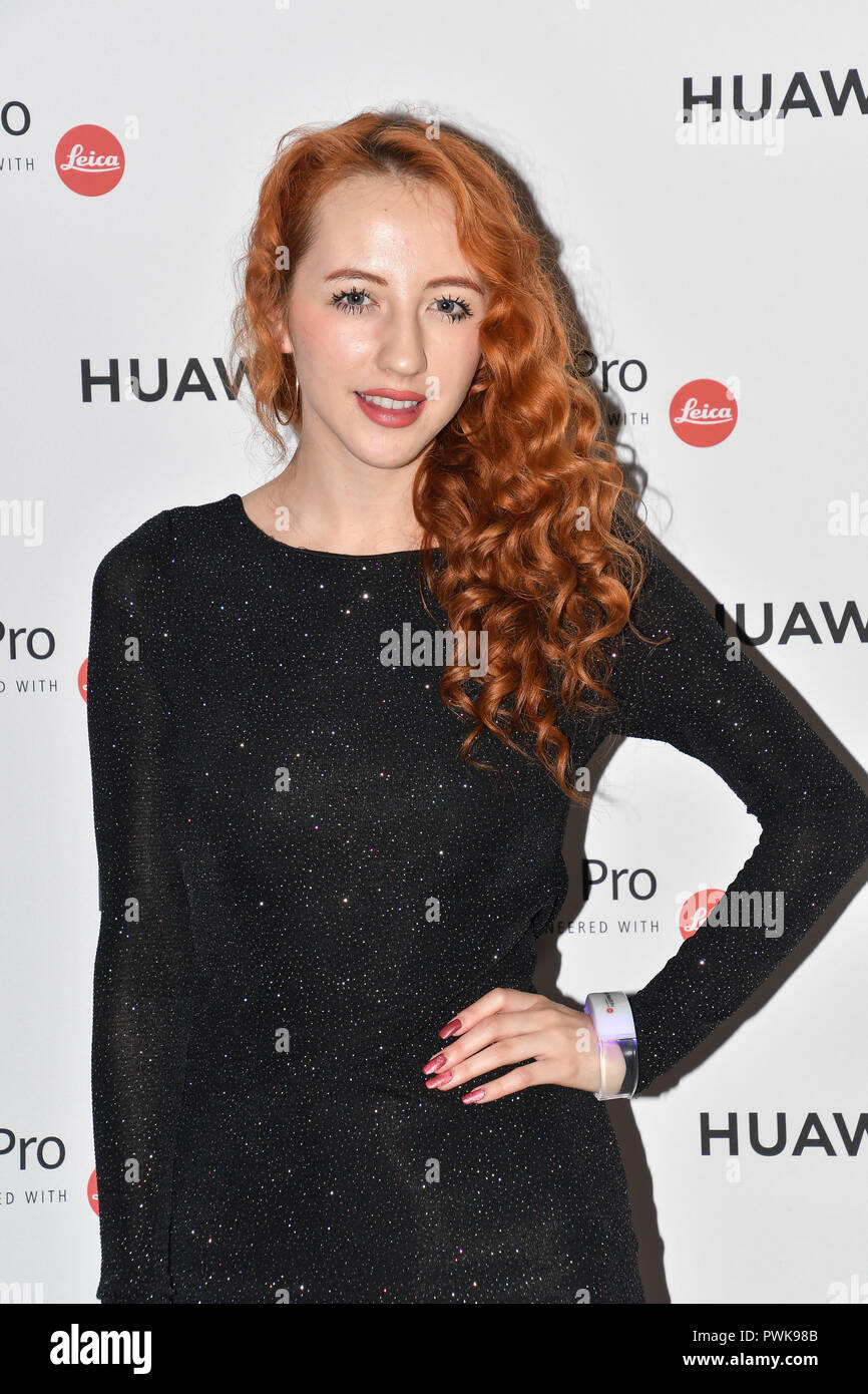 London, UK. 16th Oct 2018. Beckii Cruel is a singer attend Huawei - VIP  celebration at One Marylebone London, UK. 16 October 2018. Credit: Picture  Capital/Alamy Live News Stock Photo - Alamy