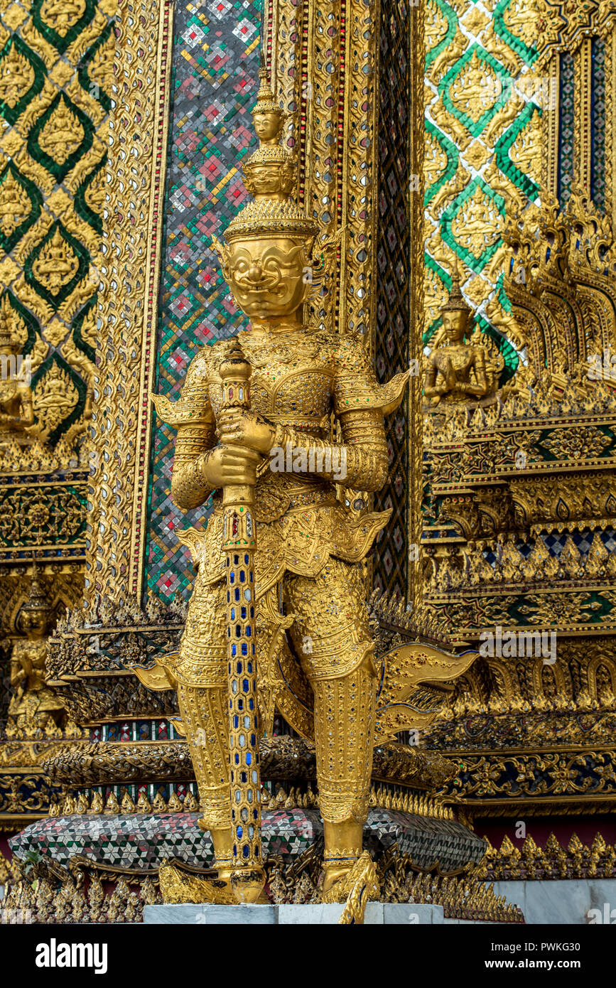 Guardian statue, Wat Phra Kaew, Bangkok, Thailand Stock Photo