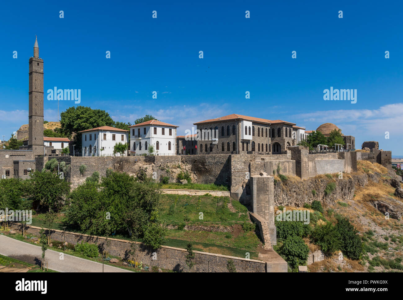 Diyarbakir Is Ilanlari Posts Facebook