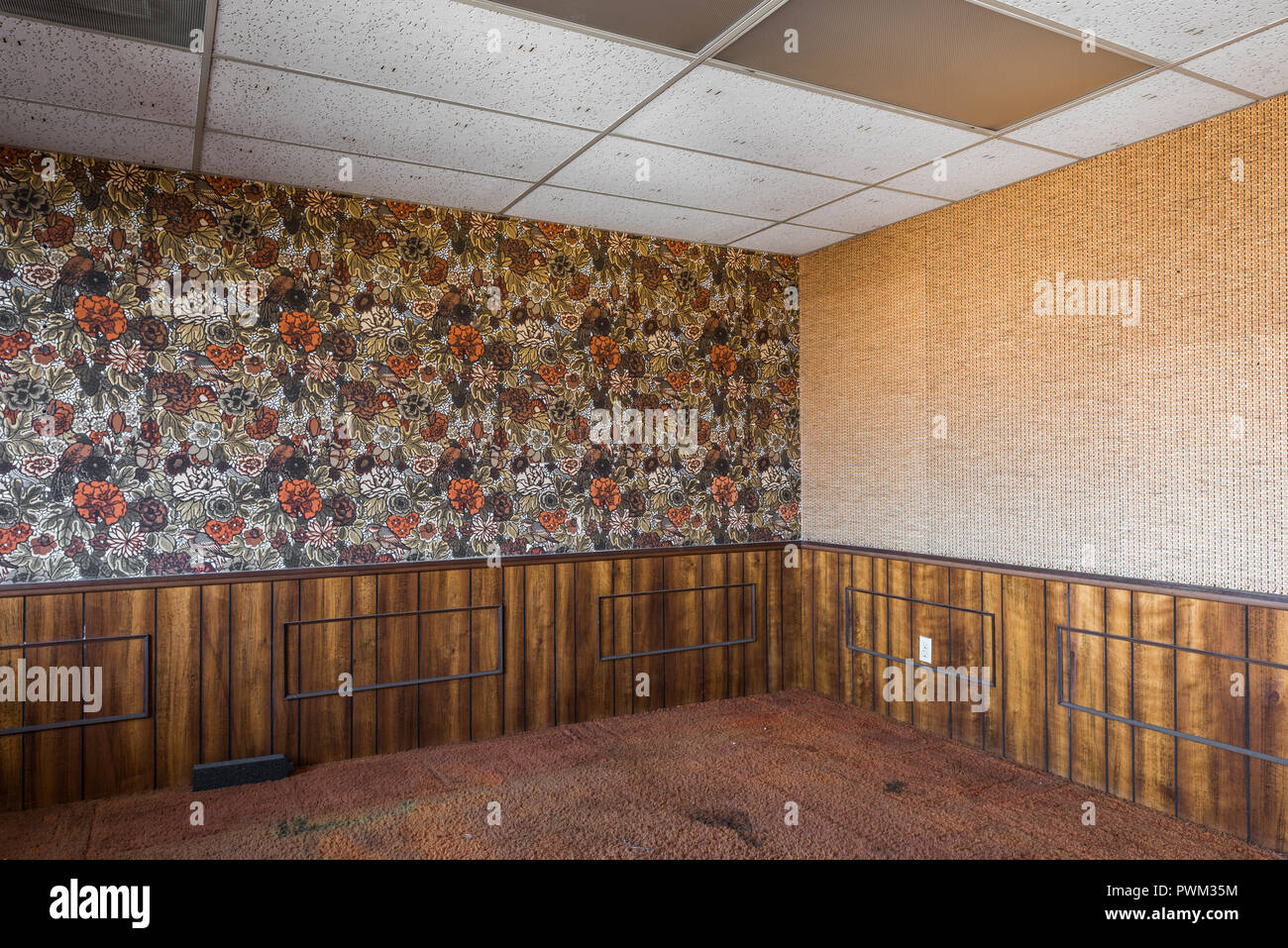 Disused and abandoned office space inside the Gary State Bank building