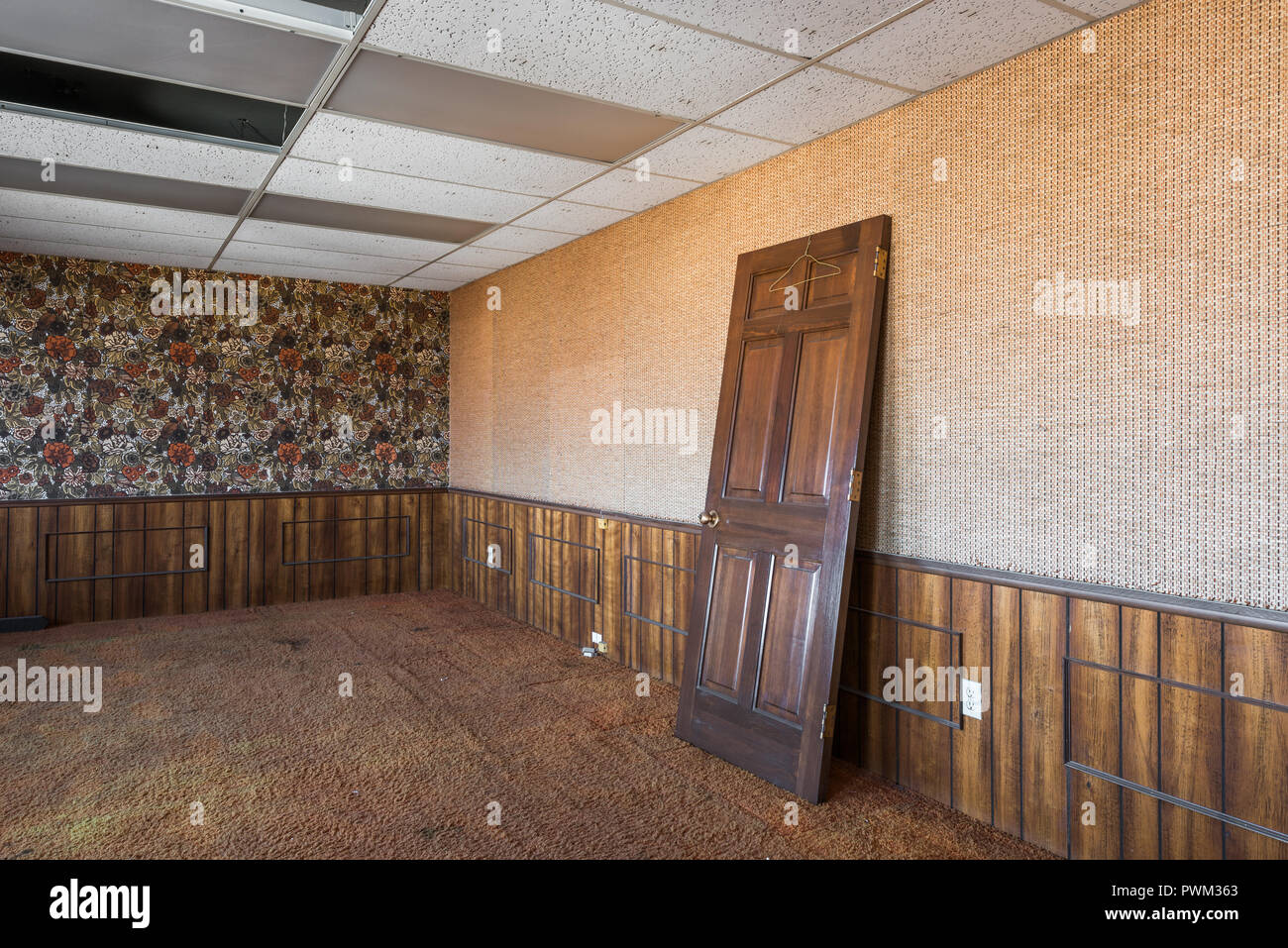 Disused and abandoned office space inside the Gary State Bank building