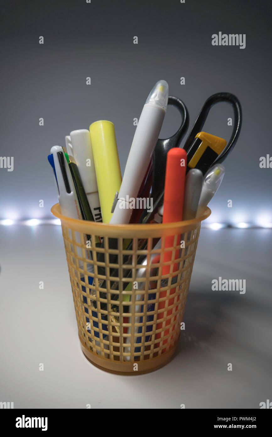 Office utensils hires stock photography and images Alamy