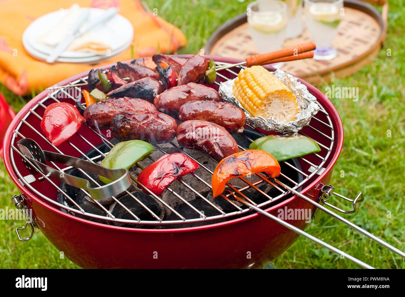 Bbq grill cut out hi-res stock photography and images - Alamy