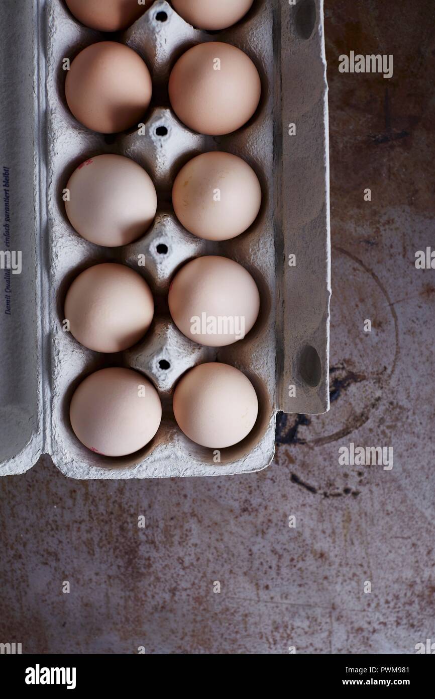 Egg boxes eggboxes hires stock photography and images Alamy