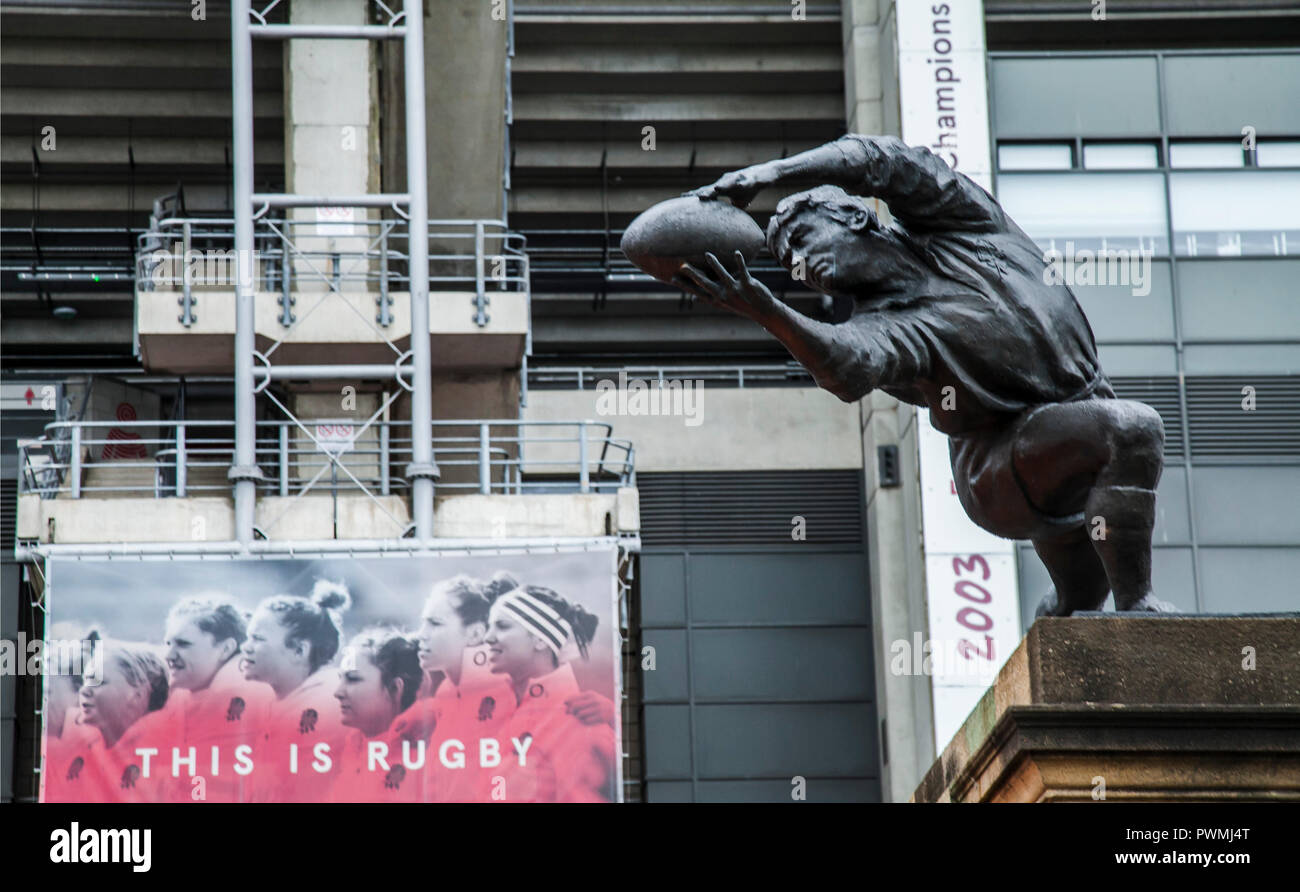 A statue of a rugby player on the gates at Twickenham Stadium, home of English Rugby, in London,England,UK Stock Photo