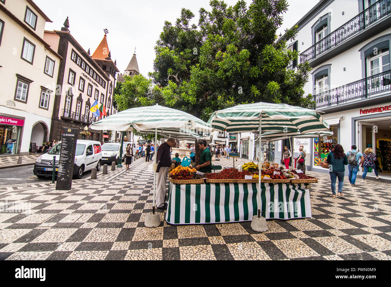 July, 2018 - Funchal, Portugal. Funchal street cityscape with main street  at sunny summer day. Travel concept Stock Photo - Alamy