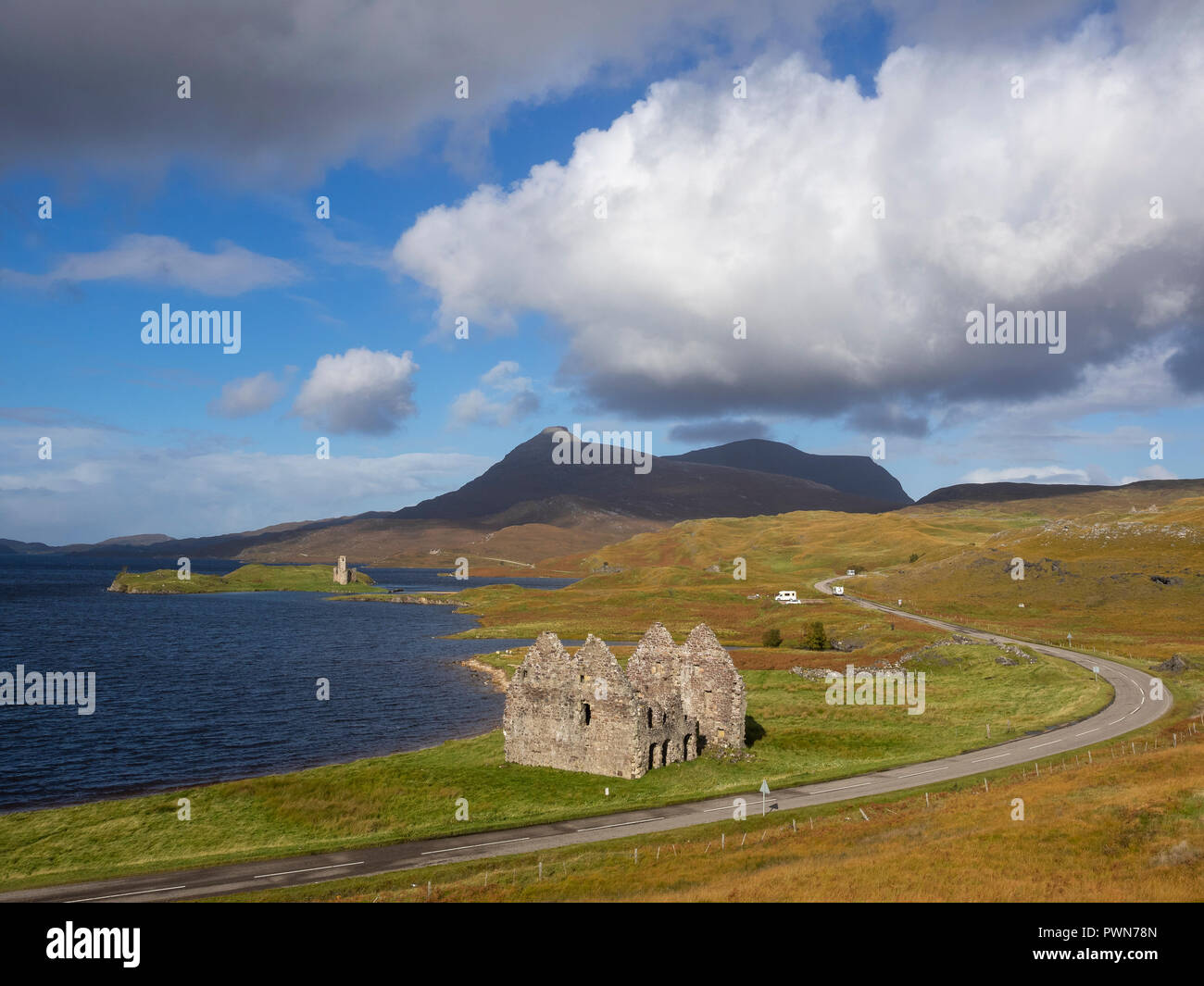 The ruin of Calda House with Ardvreck Castle in the background, Loch