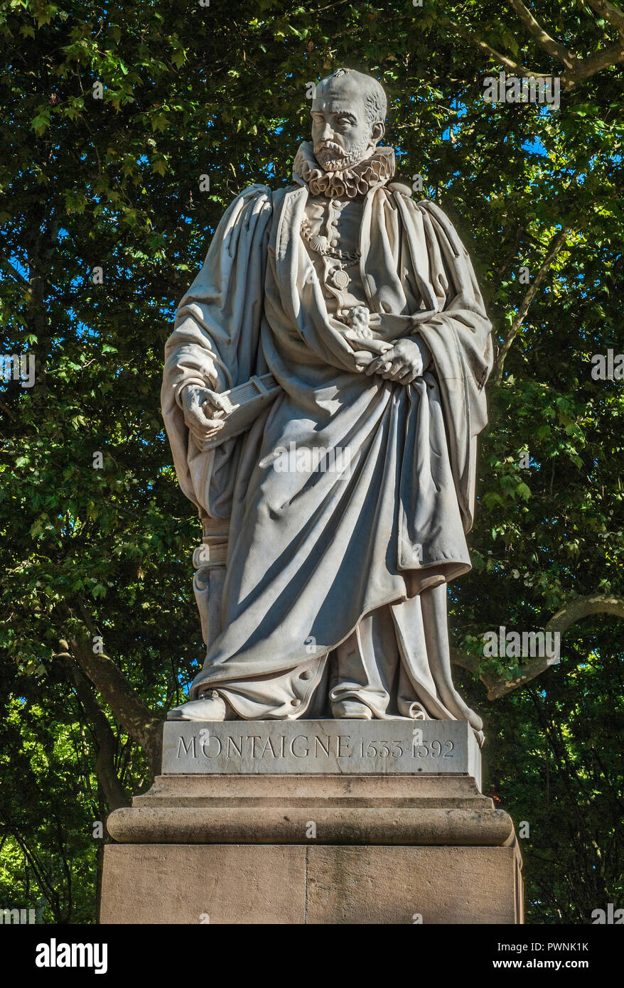 France, Bordeaux, Chartrons neighborhood, Esplanade des Quinconces