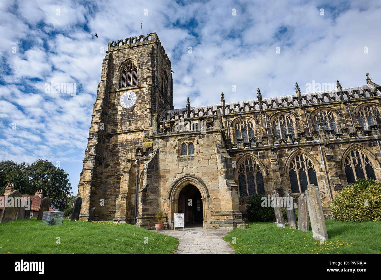The church of St Mary, dating from 15th century, in the market town of Thirsk, North Yorkshire, UK Stock Photo