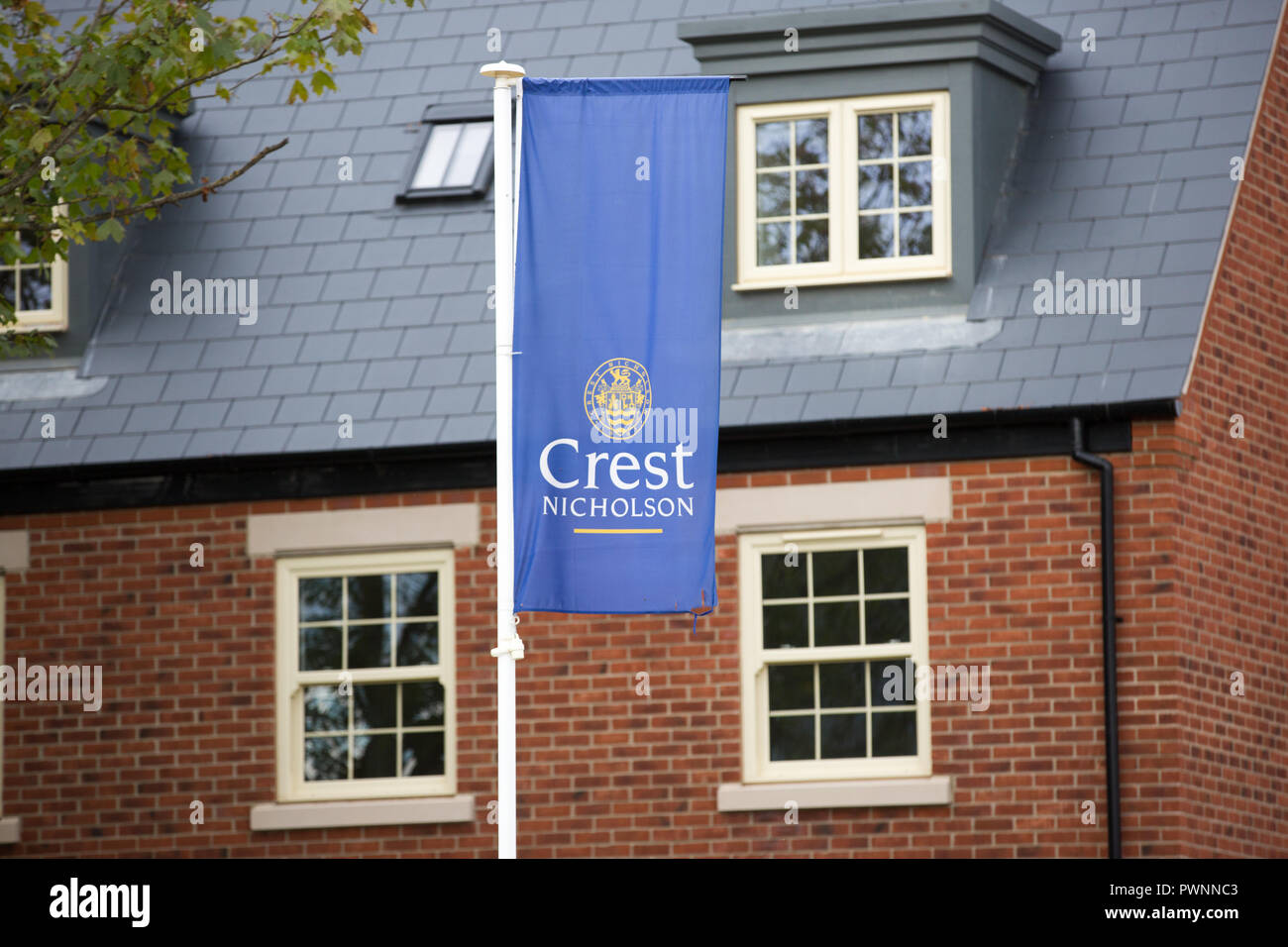 Crest nicholson hires stock photography and images Alamy