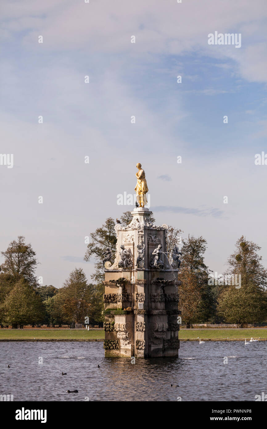 The Diana Fountain in Bushy Park,London,England,UK Stock Photo Alamy