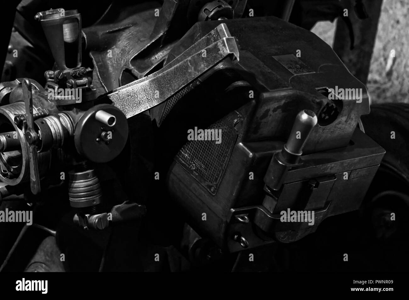 122 mm howitzer hi-res stock photography and images - Alamy