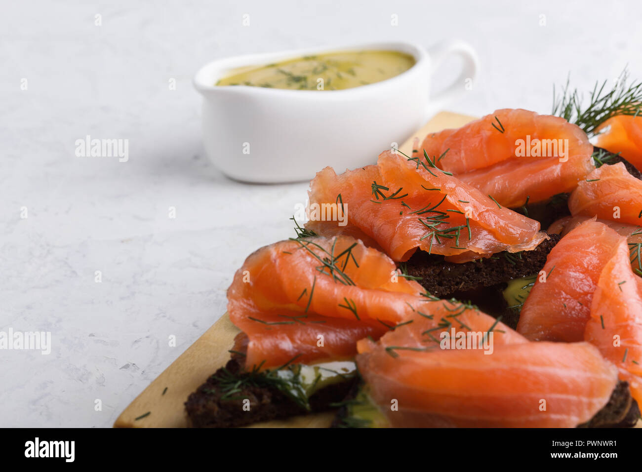Gravlax mustard hires stock photography and images Alamy