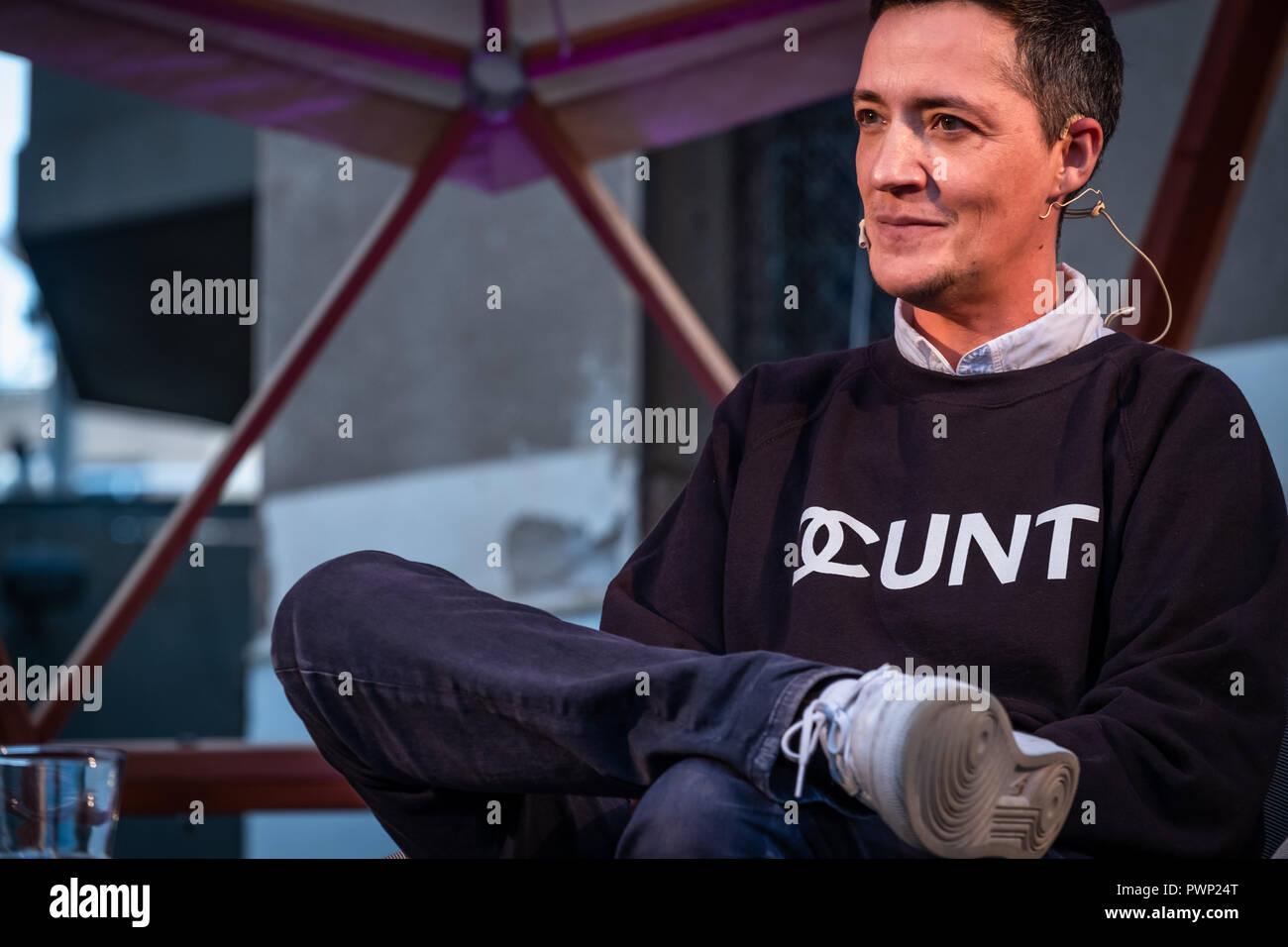 Paul b preciado hires stock photography and images Alamy