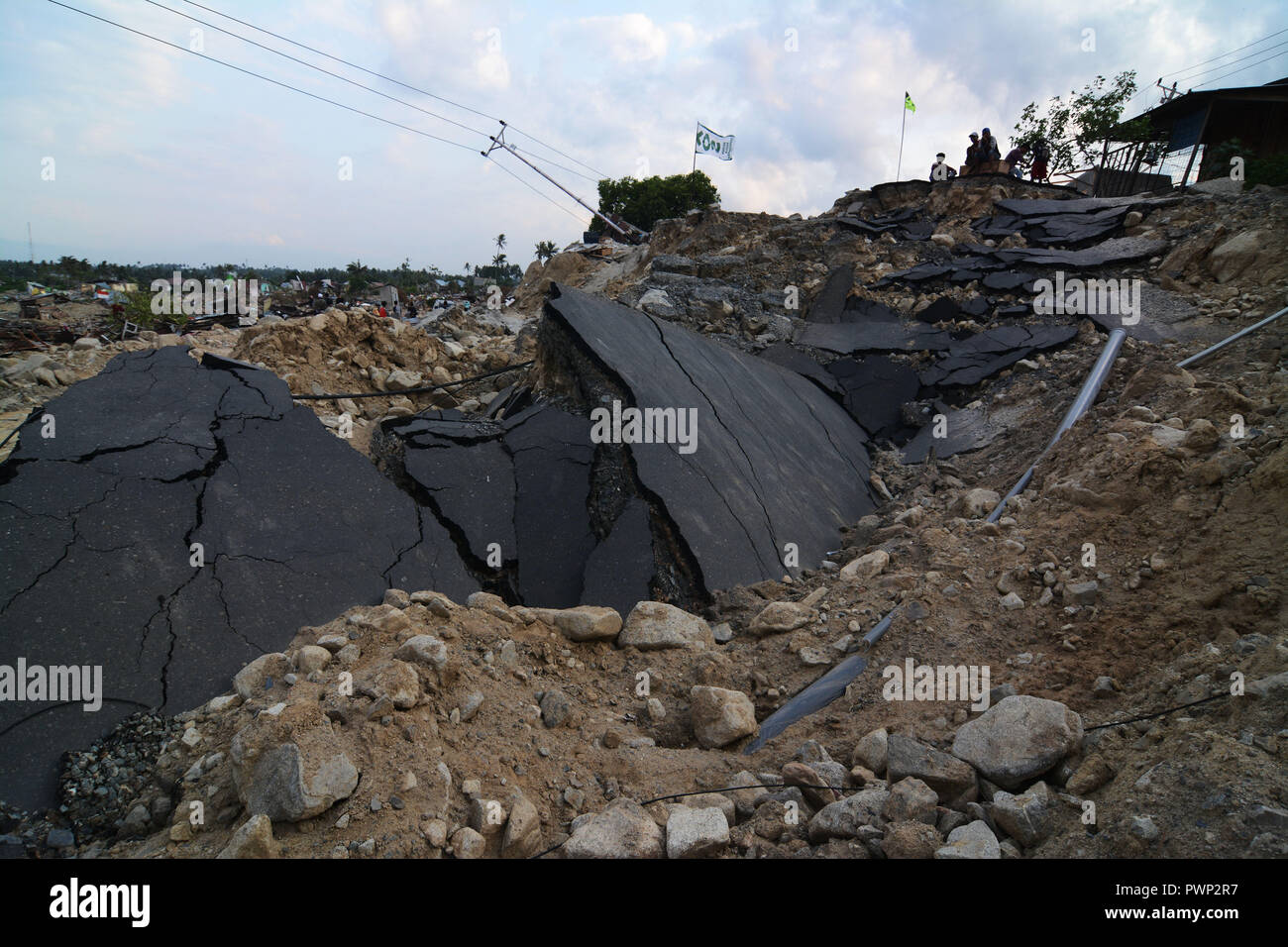 Palu Central Sulawesi Indonesia 17th Oct 2018 Palu Indonesia October 17 2018 A View Of Cracked