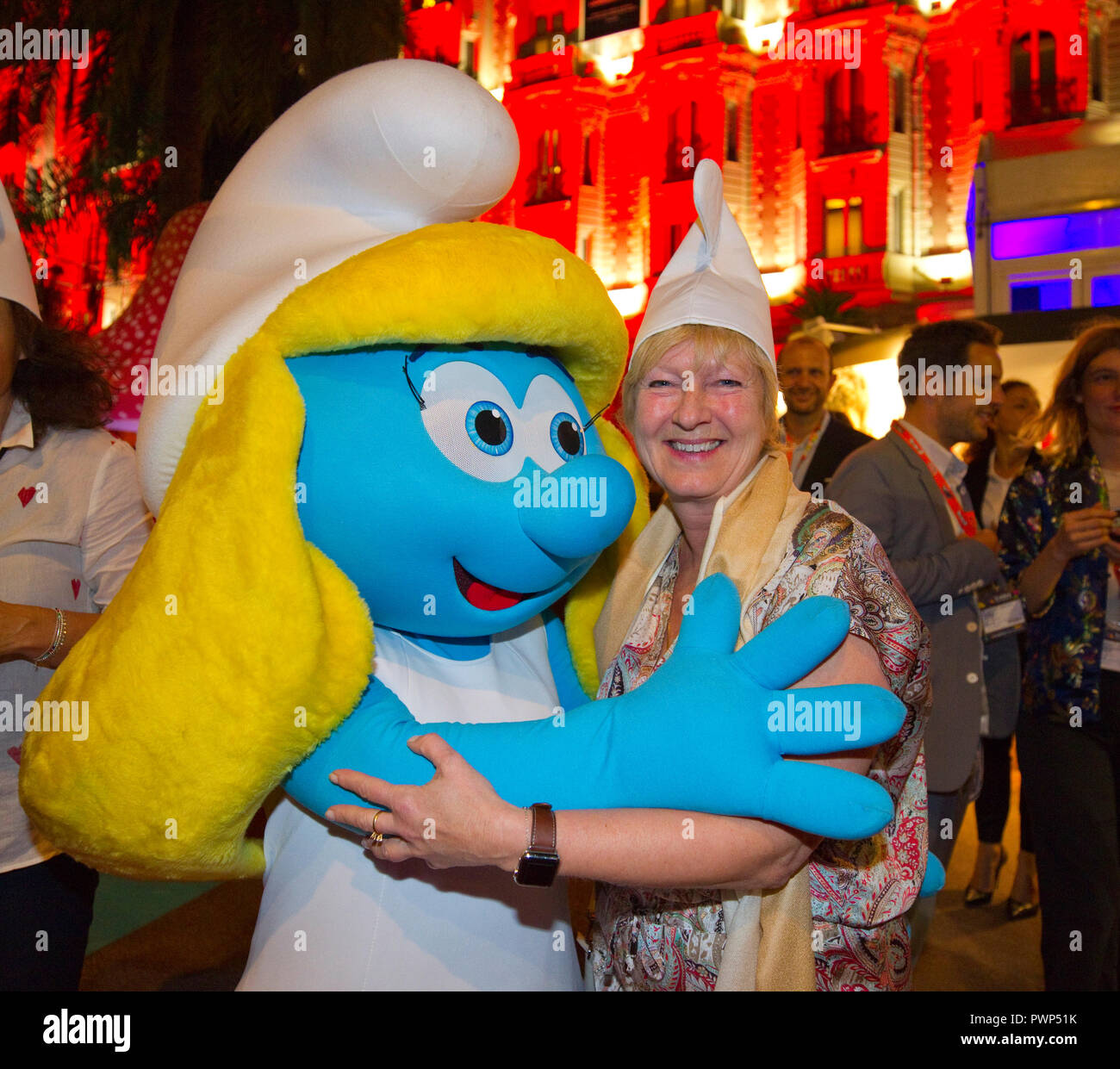 With smurf hi-res stock photography and images - Page 8 - Alamy